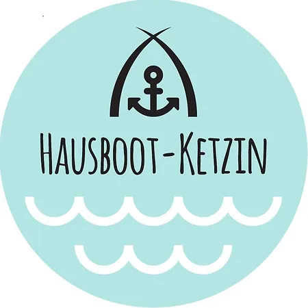 Komfortables Fuehrerscheinfreies Hausboot Bis Zu 5 Personen Botel